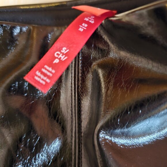 Spanx faux black patent leather leggings, women's size S/P new - Picture 3 of 3